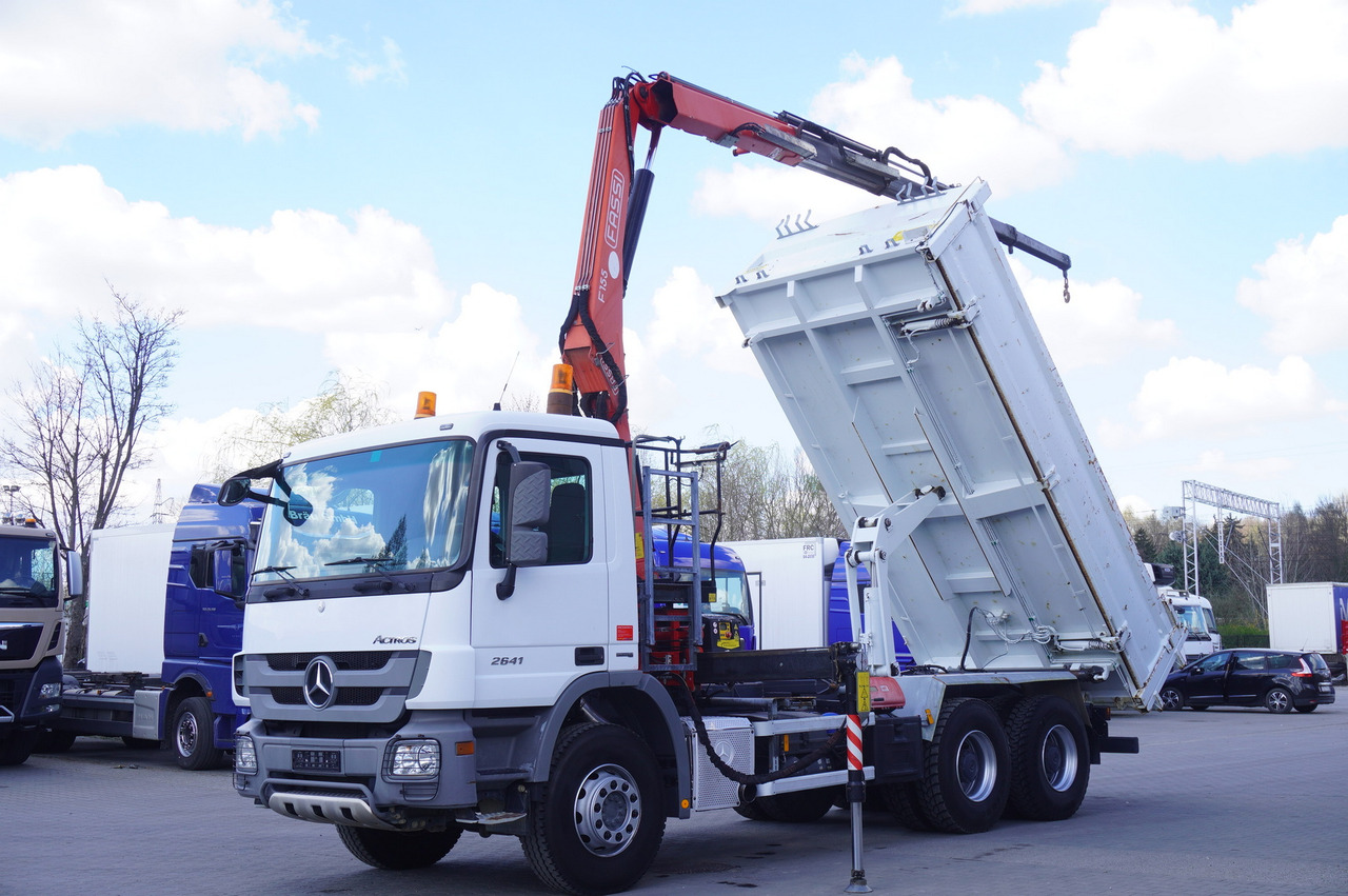 MERCEDES-BENZ Actros 2641 6×4 E5 / Crane / Dumper / 110000 km! - Самосвал, Автоманипулятор: фото 2 MERCEDES-BENZ Actros 2641 6×4 E5 / Crane / Dumper / 110000 km! - Самосвал, Автоманипулятор: фото 2