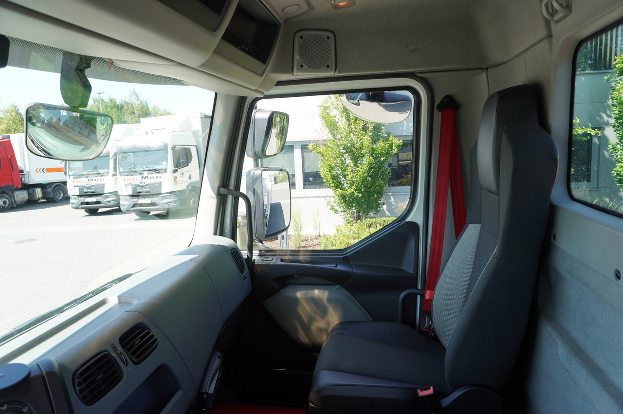 Грузовик бортовой/ Платформа, Автоманипулятор RENAULT C280 DTI 8 / FASSI crane 5.6 T / range 8 m / Flatbed 15 EPAL: фото 20