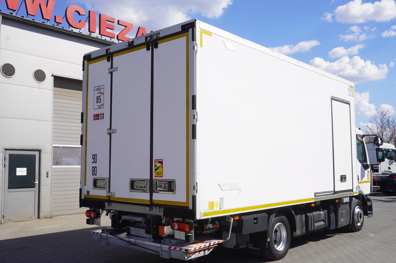 RENAULT D12 / Lamberet refrigerated truck / Dhollandia tail lift 1500 kg / 130 thousand km !! - Рефрижератор: фото 3 RENAULT D12 / Lamberet refrigerated truck / Dhollandia tail lift 1500 kg / 130 thousand km !! - Рефрижератор: фото 3