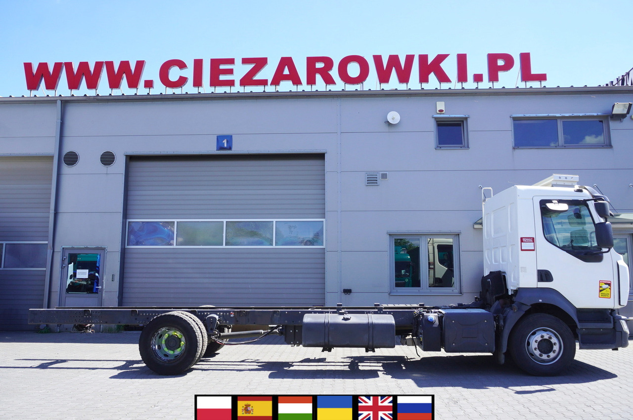 RENAULT Renault D16 / frame 7.3 m / Differential lock / 3 units - Грузовик-контейнеровоз/ Сменный кузов: фото 1 RENAULT Renault D16 / frame 7.3 m / Differential lock / 3 units - Грузовик-контейнеровоз/ Сменный кузов: фото 1