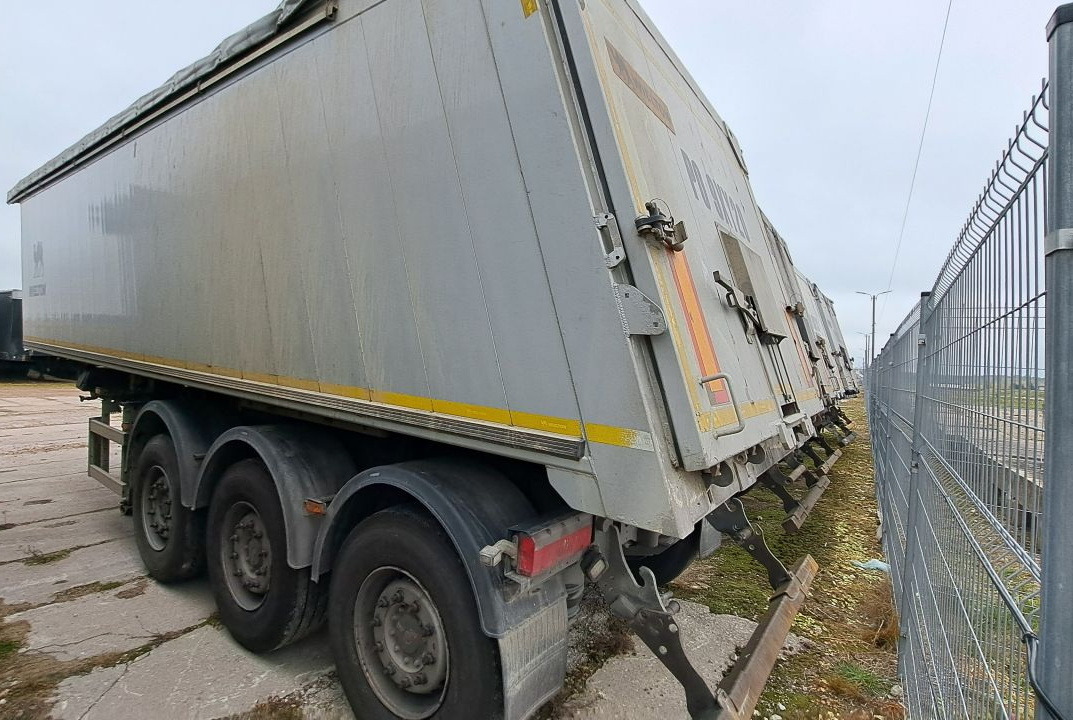 Самосвальный полуприцеп WIELTON NW-3 / weight 6.2 t / capacity 38m3 / Electrically folded roof / Teflon / 20 units, 2022: фото 6