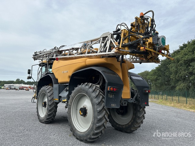 2010 Challenger RoGator 655 30 m 4x4 High Clearance Self-Propelled Sprayer - Самоходный опрыскиватель: фото 3 2010 Challenger RoGator 655 30 m 4x4 High Clearance Self-Propelled Sprayer - Самоходный опрыскиватель: фото 3