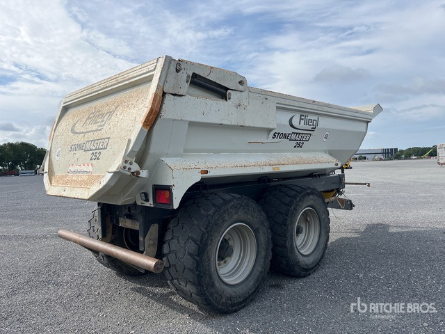 2020 fliegl Stone-Master 252 T/A End Dump Trailer - Самосвальный прицеп: фото 4 2020 fliegl Stone-Master 252 T/A End Dump Trailer - Самосвальный прицеп: фото 4