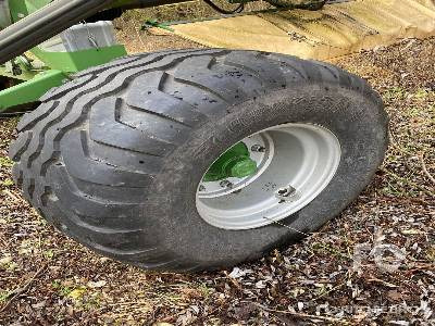 KRONE SWADRO TC 1250 - Сеноворошилка: фото 4 KRONE SWADRO TC 1250 - Сеноворошилка: фото 4