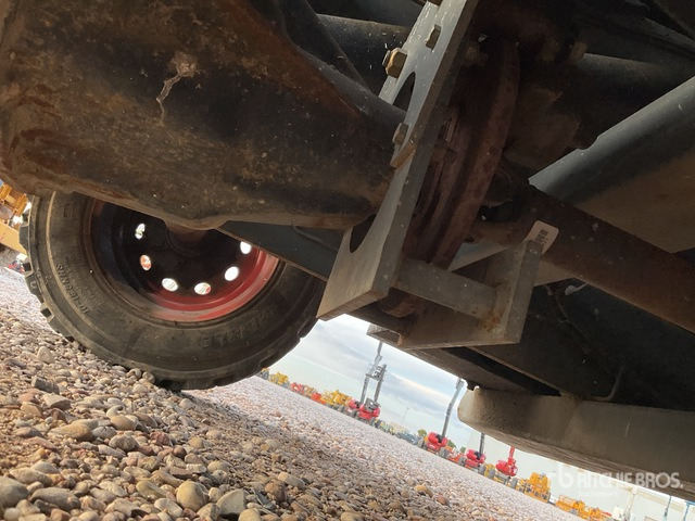 2015 Skyjack SJ9250 4x4 Diesel Scissor Lift - Ножничный подъемник: фото 4 2015 Skyjack SJ9250 4x4 Diesel Scissor Lift - Ножничный подъемник: фото 4