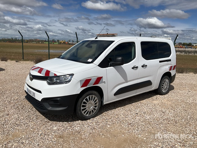 2022 Toyota Proace City Verso 5 Passenger Van - Микроавтобус, Пассажирский фургон: фото 1 2022 Toyota Proace City Verso 5 Passenger Van - Микроавтобус, Пассажирский фургон: фото 1