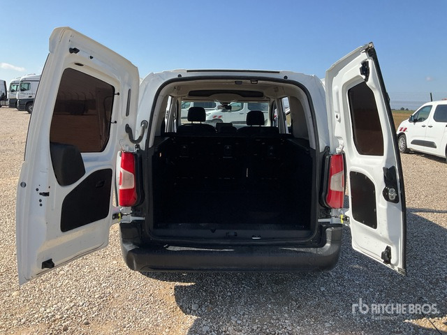 2022 Toyota Proace City Verso 5 Passenger Van - Микроавтобус, Пассажирский фургон: фото 4 2022 Toyota Proace City Verso 5 Passenger Van - Микроавтобус, Пассажирский фургон: фото 4