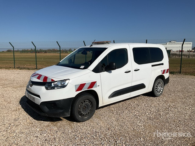 2022 Toyota Proace City Verso 5 Passenger Van - Микроавтобус, Пассажирский фургон: фото 3 2022 Toyota Proace City Verso 5 Passenger Van - Микроавтобус, Пассажирский фургон: фото 3