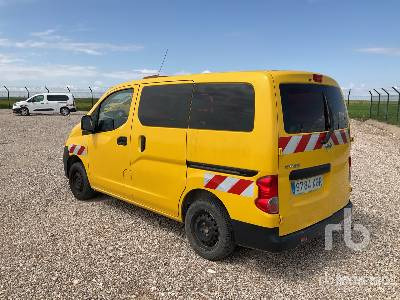 NISSAN NV200 - Легковой автомобиль: фото 2 NISSAN NV200 - Легковой автомобиль: фото 2