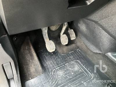 Цельнометаллический фургон TOYOTA PROACE: фото 11