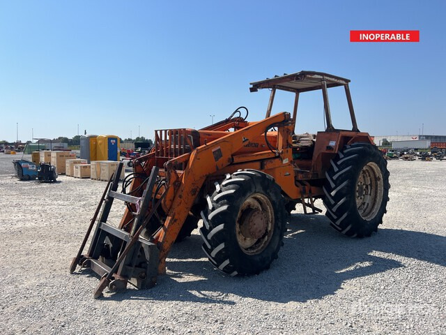 1977 Fiat 1300 DT (Inoperable) 4WD Tractor - Трактор: фото 2 1977 Fiat 1300 DT (Inoperable) 4WD Tractor - Трактор: фото 2