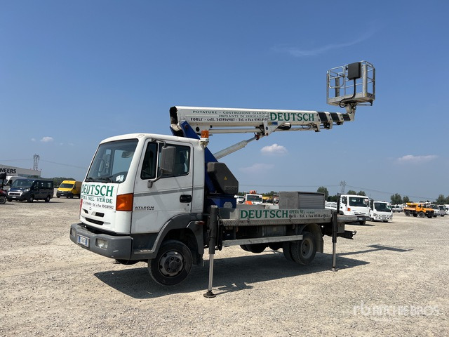 2003 Nissan Atleon 140 2003 Ram Antares 220I4 20 m on 4x2 Bucket Truck - Грузовик с подъемником: фото 2 2003 Nissan Atleon 140 2003 Ram Antares 220I4 20 m on 4x2 Bucket Truck - Грузовик с подъемником: фото 2