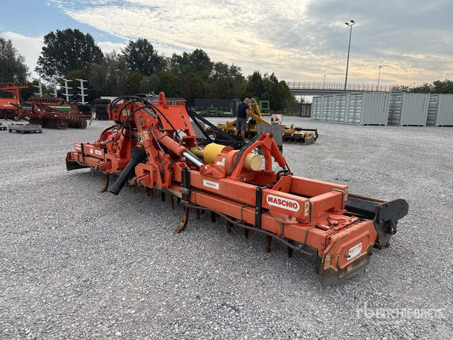 2004 Maschio Gaspardo Aquila 5000 5 m Harrow - Активная борона: фото 1 2004 Maschio Gaspardo Aquila 5000 5 m Harrow - Активная борона: фото 1