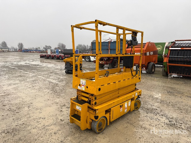 2005 Haulotte Optimum 8 Scissor Lift - Ножничный подъемник: фото 2 2005 Haulotte Optimum 8 Scissor Lift - Ножничный подъемник: фото 2
