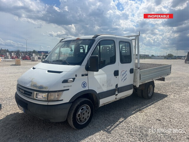 2006 Iveco Daily 35C12 Crew Cab (Inoperable) Flatbed Truck - Малотоннажный бортовой грузовик: фото 2 2006 Iveco Daily 35C12 Crew Cab (Inoperable) Flatbed Truck - Малотоннажный бортовой грузовик: фото 2