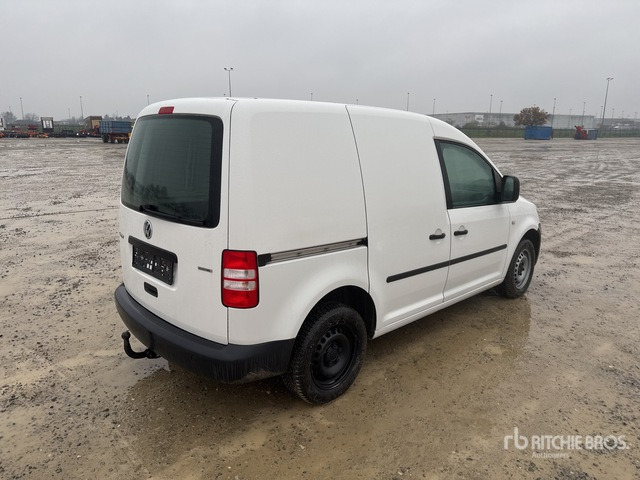 2011 Volkswagen Caddy CNG Van Truck - Грузовик с закрытым кузовом: фото 3 2011 Volkswagen Caddy CNG Van Truck - Грузовик с закрытым кузовом: фото 3