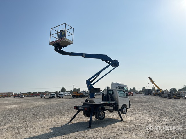 2012 Piaggio Porter 2012 Socage A314 14 m on Bucket Truck - Грузовик с подъемником: фото 3 2012 Piaggio Porter 2012 Socage A314 14 m on Bucket Truck - Грузовик с подъемником: фото 3