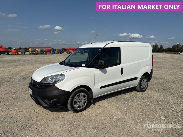 2016 Fiat Doblo Autocarro furgonato - Легковой фургон: фото 1 2016 Fiat Doblo Autocarro furgonato - Легковой фургон: фото 1