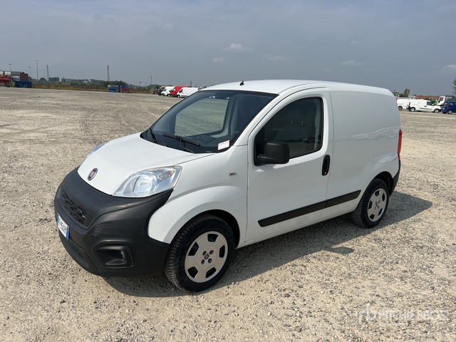 2016 Fiat Fiorino 1.3 MJT SX 16v Van Truck - Легковой фургон: фото 1 2016 Fiat Fiorino 1.3 MJT SX 16v Van Truck - Легковой фургон: фото 1