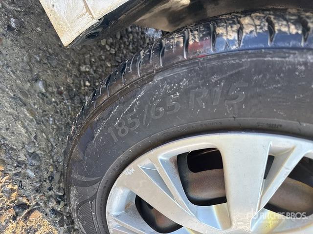 2017 Peugeot 208 BERLINA MIX BLUEHDI Automobile - Легковой автомобиль: фото 5 2017 Peugeot 208 BERLINA MIX BLUEHDI Automobile - Легковой автомобиль: фото 5