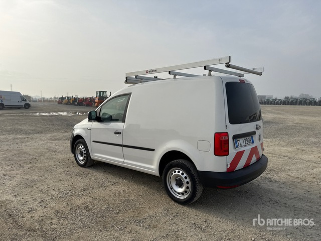 2017 Volkswagen Caddy Van Truck - Грузовик с закрытым кузовом: фото 3 2017 Volkswagen Caddy Van Truck - Грузовик с закрытым кузовом: фото 3