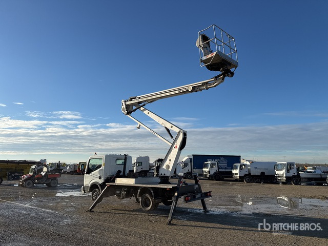 2018 Nissan Cabstar 35C13 2018 Oil&Steel Snake 21-12 21 m on Bucket Truck - Грузовик с подъемником: фото 2 2018 Nissan Cabstar 35C13 2018 Oil&Steel Snake 21-12 21 m on Bucket Truck - Грузовик с подъемником: фото 2