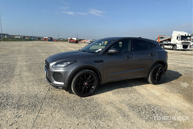 2020 Jaguar E Pace 2.0D I4 CHEQUERED FLAG AUTO 4WD SUV - Внедорожник: фото 3 2020 Jaguar E Pace 2.0D I4 CHEQUERED FLAG AUTO 4WD SUV - Внедорожник: фото 3