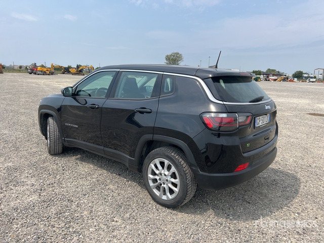 2023 Jeep Compass SP 1.5 SUV - Внедорожник: фото 4 2023 Jeep Compass SP 1.5 SUV - Внедорожник: фото 4