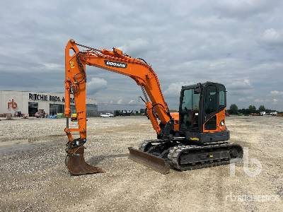 DOOSAN DX85R-3 - Гусеничный экскаватор: фото 2 DOOSAN DX85R-3 - Гусеничный экскаватор: фото 2