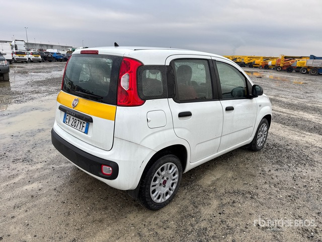 Fiat Panda Automobile - Легковой автомобиль: фото 3 Fiat Panda Automobile - Легковой автомобиль: фото 3