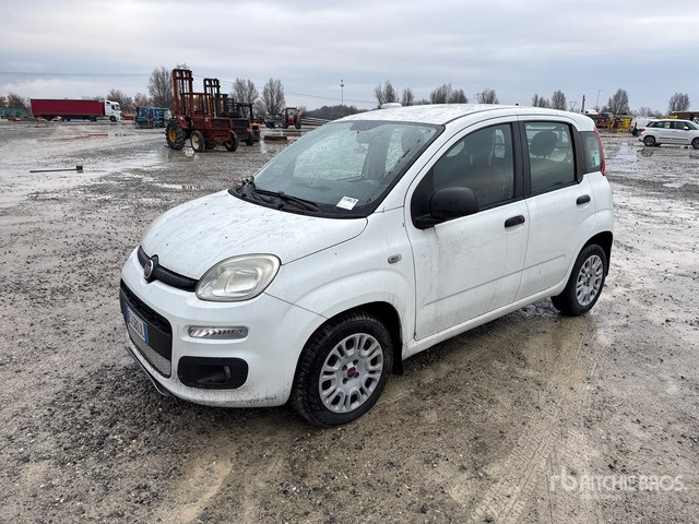 Fiat Panda Automobile - Легковой автомобиль: фото 1 Fiat Panda Automobile - Легковой автомобиль: фото 1