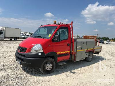 RENAULT MASCOTT 150 4x2 - Грузовик бортовой/ Платформа: фото 1 RENAULT MASCOTT 150 4x2 - Грузовик бортовой/ Платформа: фото 1