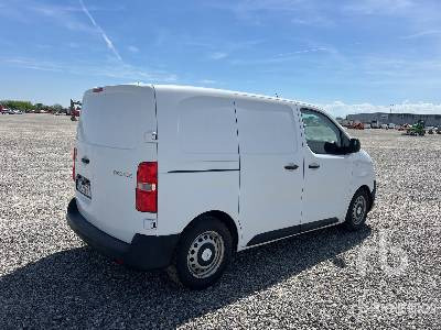TOYOTA PROACE - Грузовик с закрытым кузовом: фото 3 TOYOTA PROACE - Грузовик с закрытым кузовом: фото 3