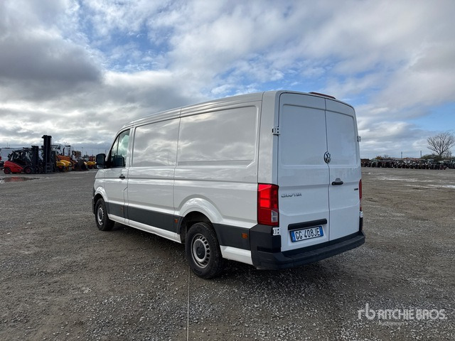Volkswagen Crafter Van Truck - Грузовик с закрытым кузовом: фото 2 Volkswagen Crafter Van Truck - Грузовик с закрытым кузовом: фото 2