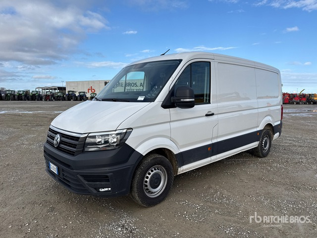 Volkswagen Crafter Van Truck - Грузовик с закрытым кузовом: фото 1 Volkswagen Crafter Van Truck - Грузовик с закрытым кузовом: фото 1