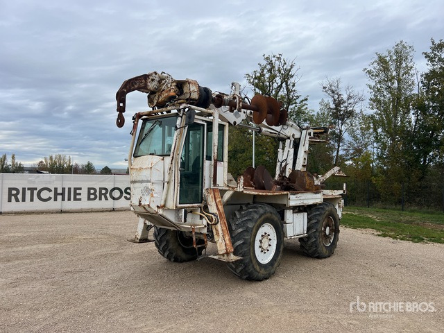 1998 Risa Challenger 84 KW 1998 Risa TA60-33 on 4x4 Camion ... Digger Derrick Truck - Сваебойная установка: фото 1 1998 Risa Challenger 84 KW 1998 Risa TA60-33 on 4x4 Camion ... Digger Derrick Truck - Сваебойная установка: фото 1