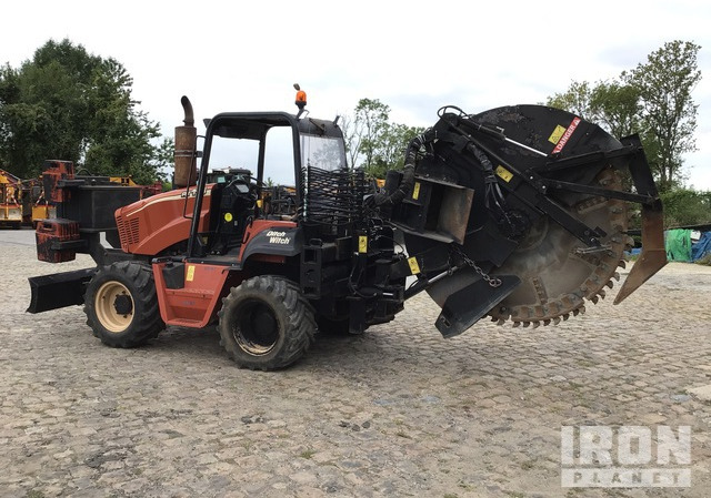 2005 Ditch Witch RT115H 4x4 Trencher - Траншеекопатель: фото 3 2005 Ditch Witch RT115H 4x4 Trencher - Траншеекопатель: фото 3