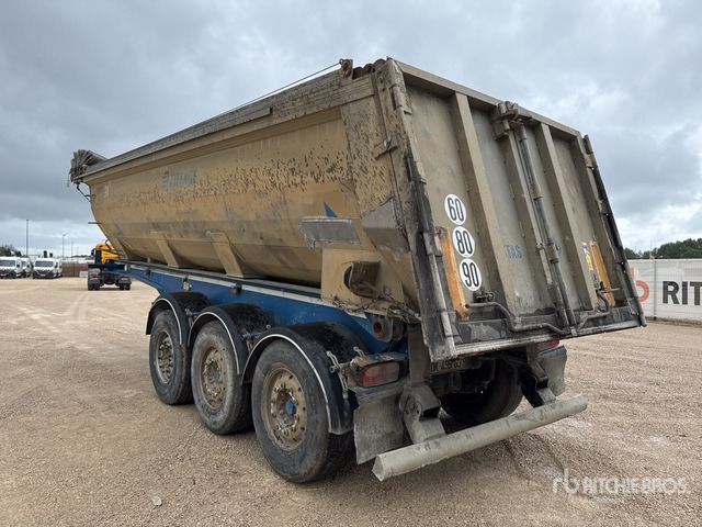 2005 STAS Tuareg S339 CX Tri/A Remorque Benne 3 Essieux End Dump Trailer - Самосвальный полуприцеп: фото 3 2005 STAS Tuareg S339 CX Tri/A Remorque Benne 3 Essieux End Dump Trailer - Самосвальный полуприцеп: фото 3