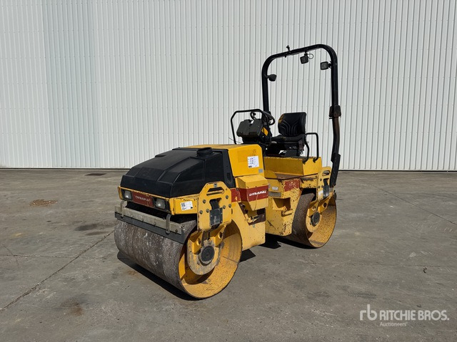 2008 Dynapac CC142 Compacteur Vibrant Tandem Double Drum Roller - Дорожный каток: фото 1 2008 Dynapac CC142 Compacteur Vibrant Tandem Double Drum Roller - Дорожный каток: фото 1