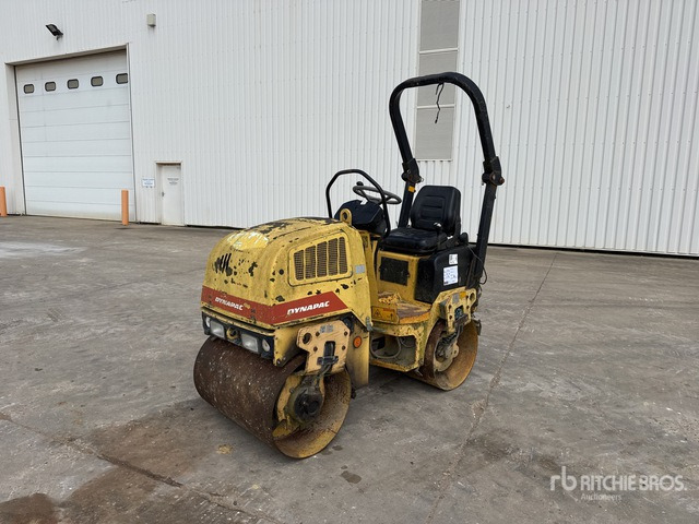 2008 Dynapac CC900 Compacteur Vibrant Tandem Double Drum Roller - Дорожный каток: фото 1 2008 Dynapac CC900 Compacteur Vibrant Tandem Double Drum Roller - Дорожный каток: фото 1