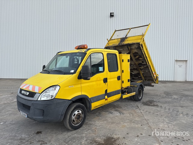 2011 Iveco 35C13 4x2 Camion Benne S/A Dump Truck - Малотоннажный самосвал, Грузопассажирский фургон: фото 3 2011 Iveco 35C13 4x2 Camion Benne S/A Dump Truck - Малотоннажный самосвал, Грузопассажирский фургон: фото 3
