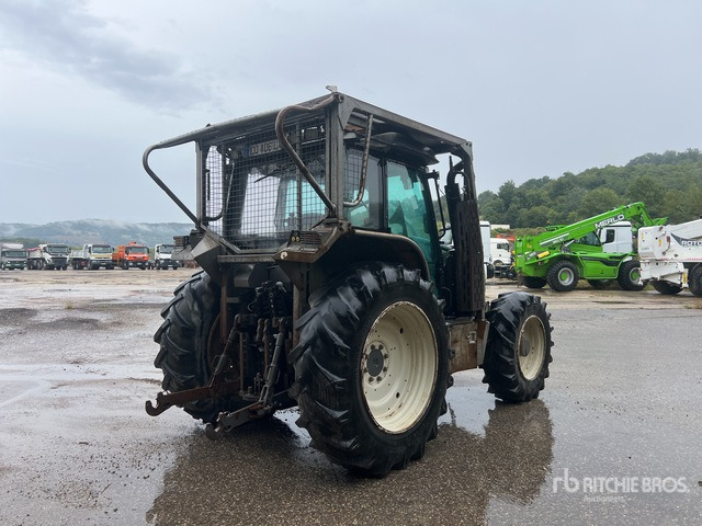 2013 Valtra N143 4x4 Tracteur Forestier (Inoperable) 4WD Tractor - Трактор: фото 4 2013 Valtra N143 4x4 Tracteur Forestier (Inoperable) 4WD Tractor - Трактор: фото 4