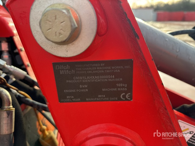 2014 Ditch Witch 4x4 Porteur Pour Tranchesue-Tar ... Trencher Trailer - Низкорамный прицеп: фото 1 2014 Ditch Witch 4x4 Porteur Pour Tranchesue-Tar ... Trencher Trailer - Низкорамный прицеп: фото 1