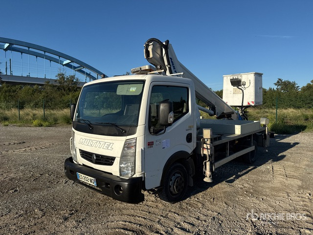 2016 Renault Maxity 2016 Multitel MT182EX 20 m on 4 ... Bucket Truck - Грузовик с подъемником: фото 2 2016 Renault Maxity 2016 Multitel MT182EX 20 m on 4 ... Bucket Truck - Грузовик с подъемником: фото 2