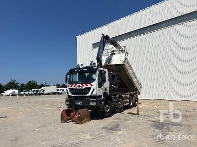 IVECO TRAKKER 450 EEV 2013 Fassi F215A 022E 9200 kg o ... - Самосвал, Автоманипулятор: фото 3 IVECO TRAKKER 450 EEV 2013 Fassi F215A 022E 9200 kg o ... - Самосвал, Автоманипулятор: фото 3