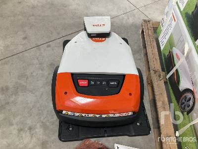 STIHL Qte De Robots de Tonte Electriques - Газонокосилка: фото 5 STIHL Qte De Robots de Tonte Electriques - Газонокосилка: фото 5