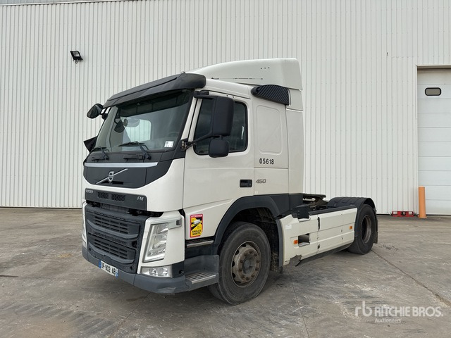 2015 Volvo FM450 Tracteur Routier Cabine Couchette S/A Sleeper Truck Tractor - Тягач: фото 1 2015 Volvo FM450 Tracteur Routier Cabine Couchette S/A Sleeper Truck Tractor - Тягач: фото 1