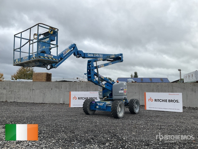 2008 Genie Z45/25 4WD Diesel Articulating Boom Lift - Коленчатый подъемник: фото 1 2008 Genie Z45/25 4WD Diesel Articulating Boom Lift - Коленчатый подъемник: фото 1