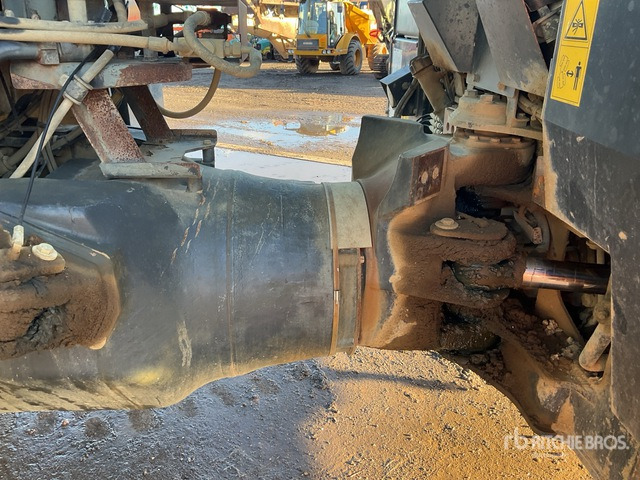 2013 Komatsu HM300-3 Articulated Dump Truck - Сочленённый самосвал: фото 4 2013 Komatsu HM300-3 Articulated Dump Truck - Сочленённый самосвал: фото 4