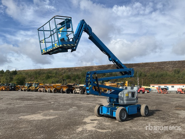 2014 Genie Z45/25J 2WD Dual Fuel Articulating Boom Lift - Коленчатый подъемник: фото 2 2014 Genie Z45/25J 2WD Dual Fuel Articulating Boom Lift - Коленчатый подъемник: фото 2